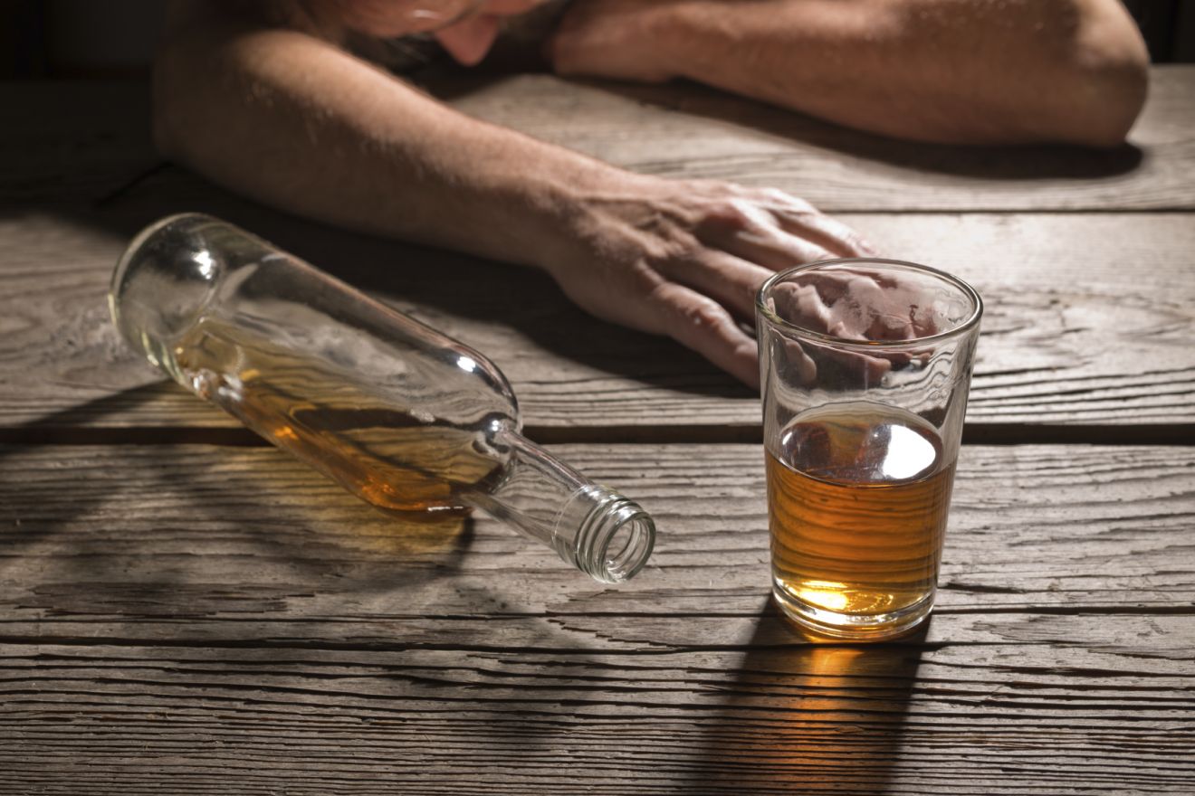 Social impact of alcoholism in the Singaporean environment 
