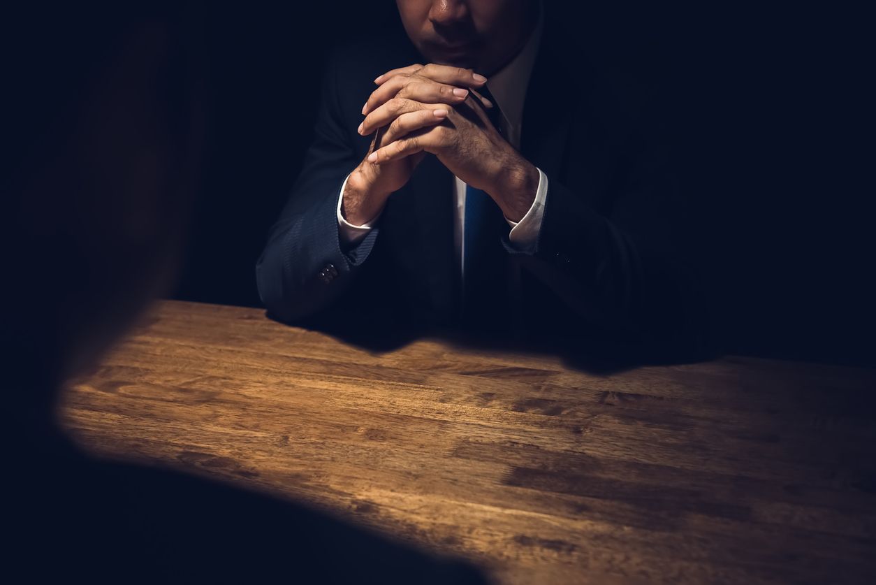 Why activist hedge funds are not just working alone